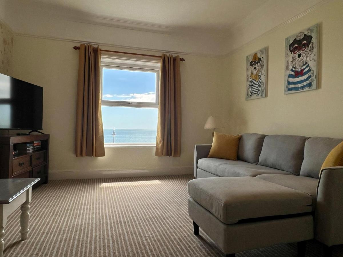 Clifton Seafront - Sandown, Isle Of Wight - Free Car Ferry For Bookings Of 3 Or Nights, Subject To Availability Sandown